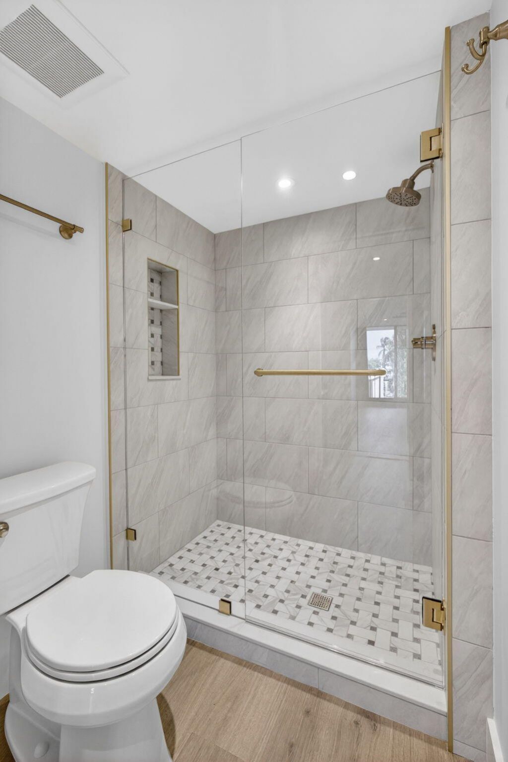 136 Lakeshore Drive, North Palm Beach, FL 33408 Photo