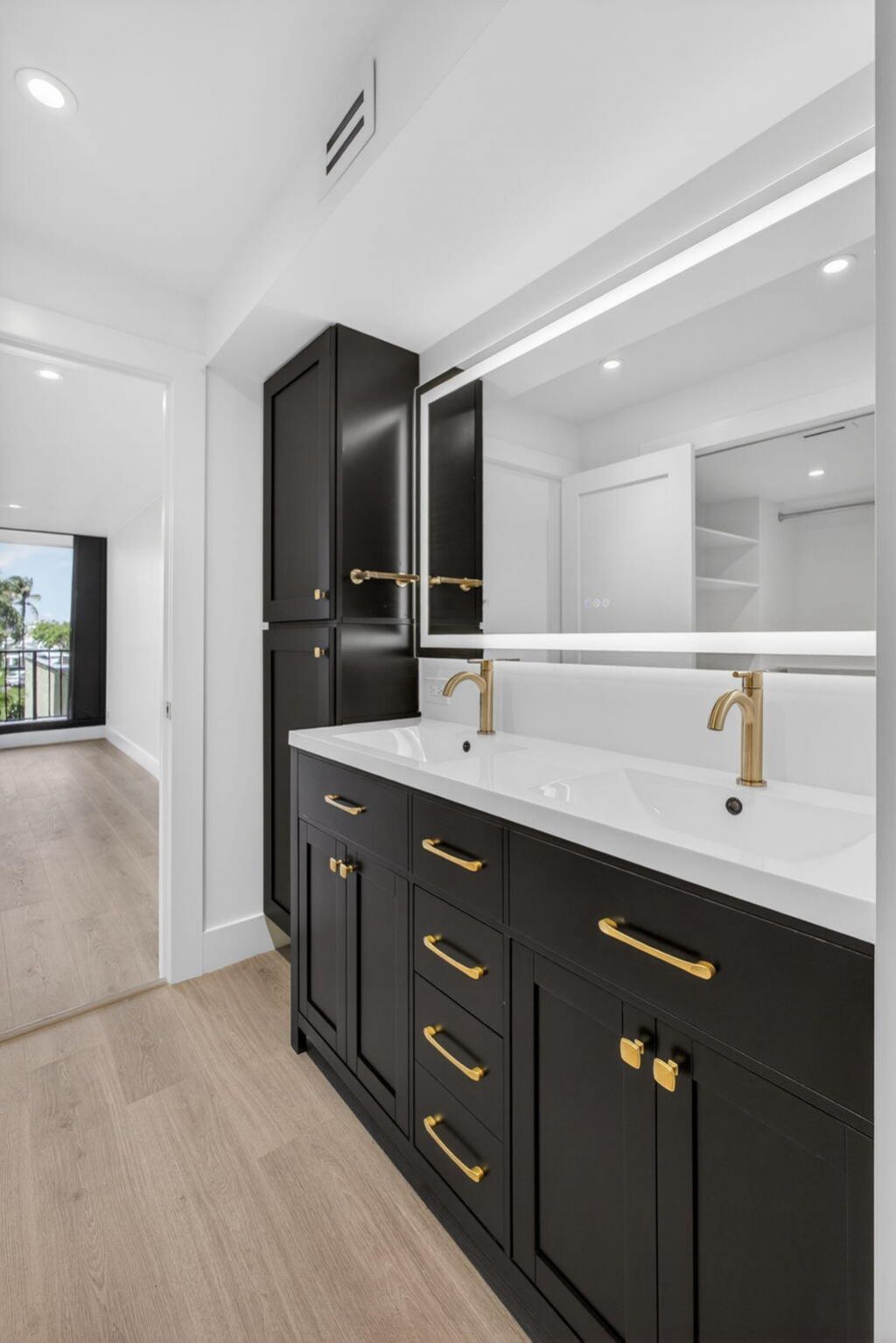 136 Lakeshore Drive, North Palm Beach, FL 33408 Photo