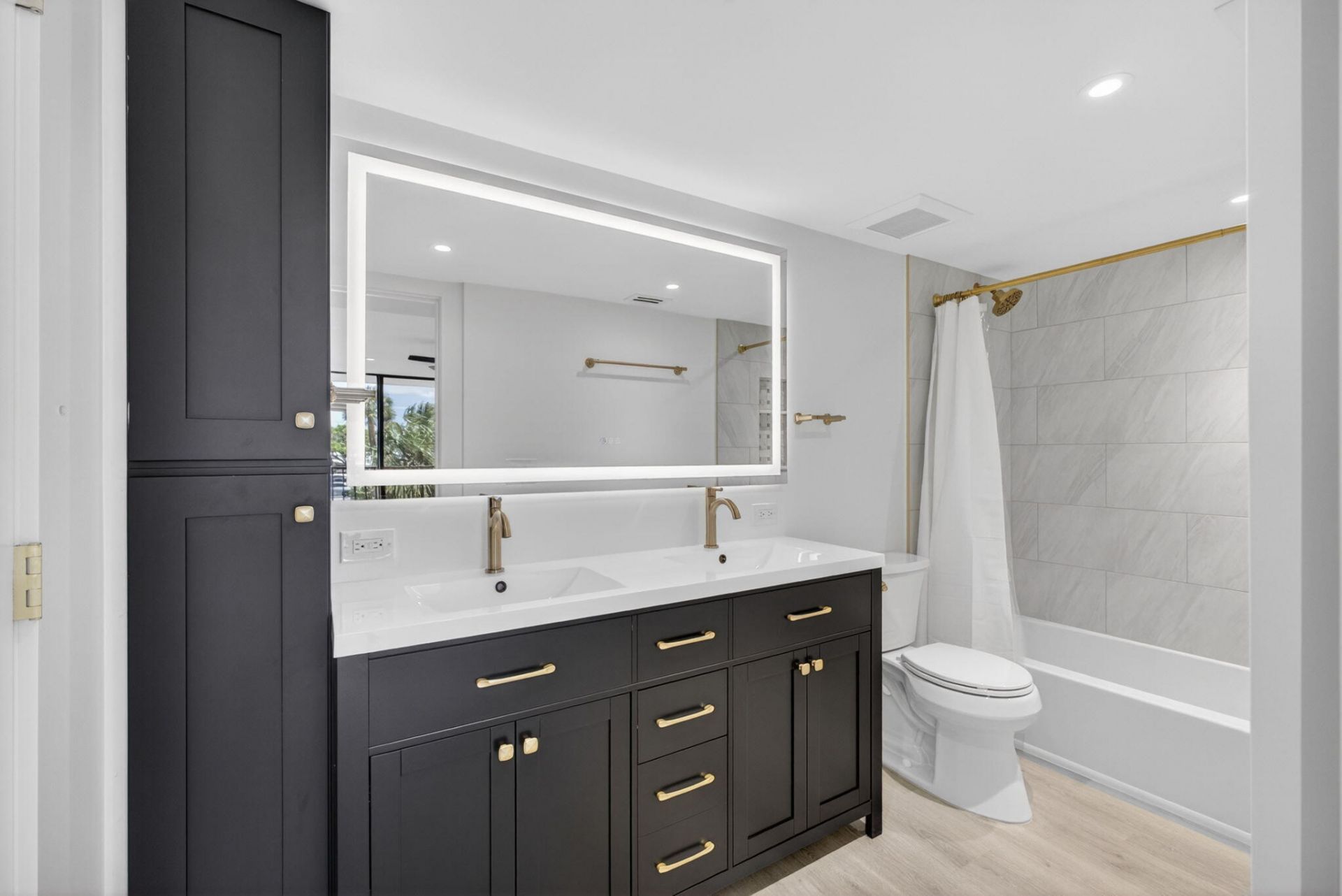 136 Lakeshore Drive, North Palm Beach, FL 33408 Photo