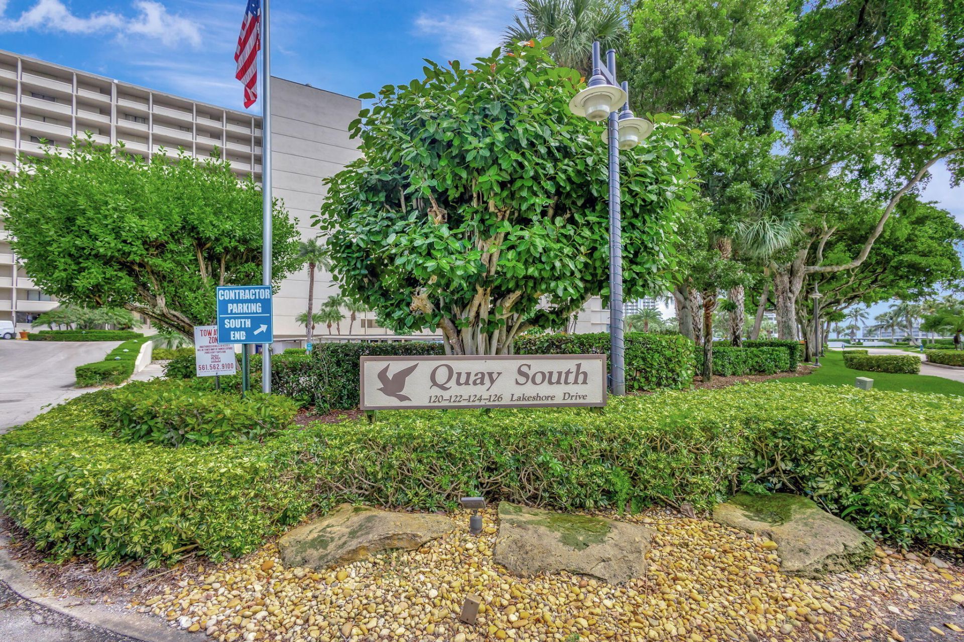 136 Lakeshore Drive, North Palm Beach, FL 33408 Photo