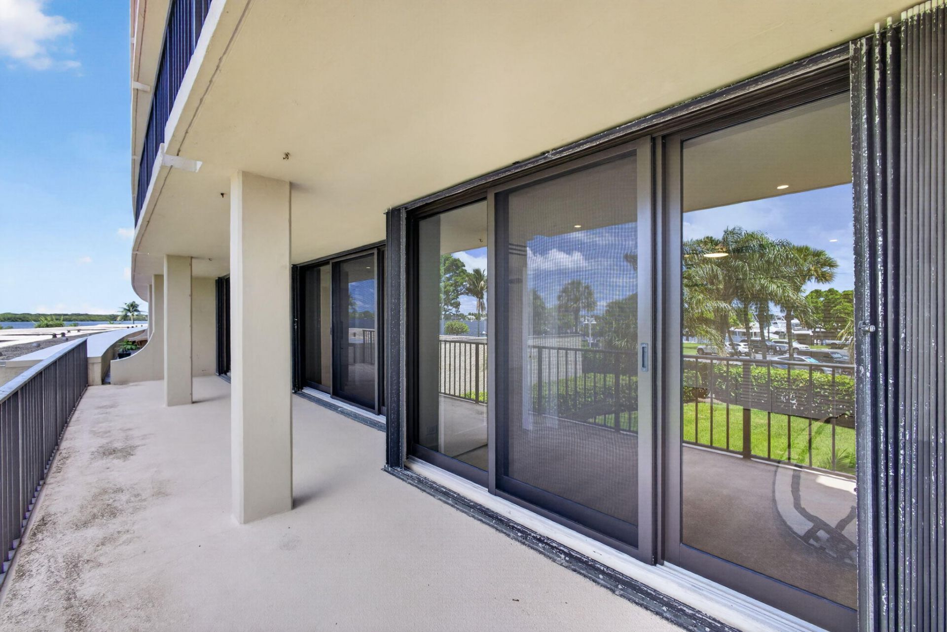 136 Lakeshore Drive, North Palm Beach, FL 33408 Photo
