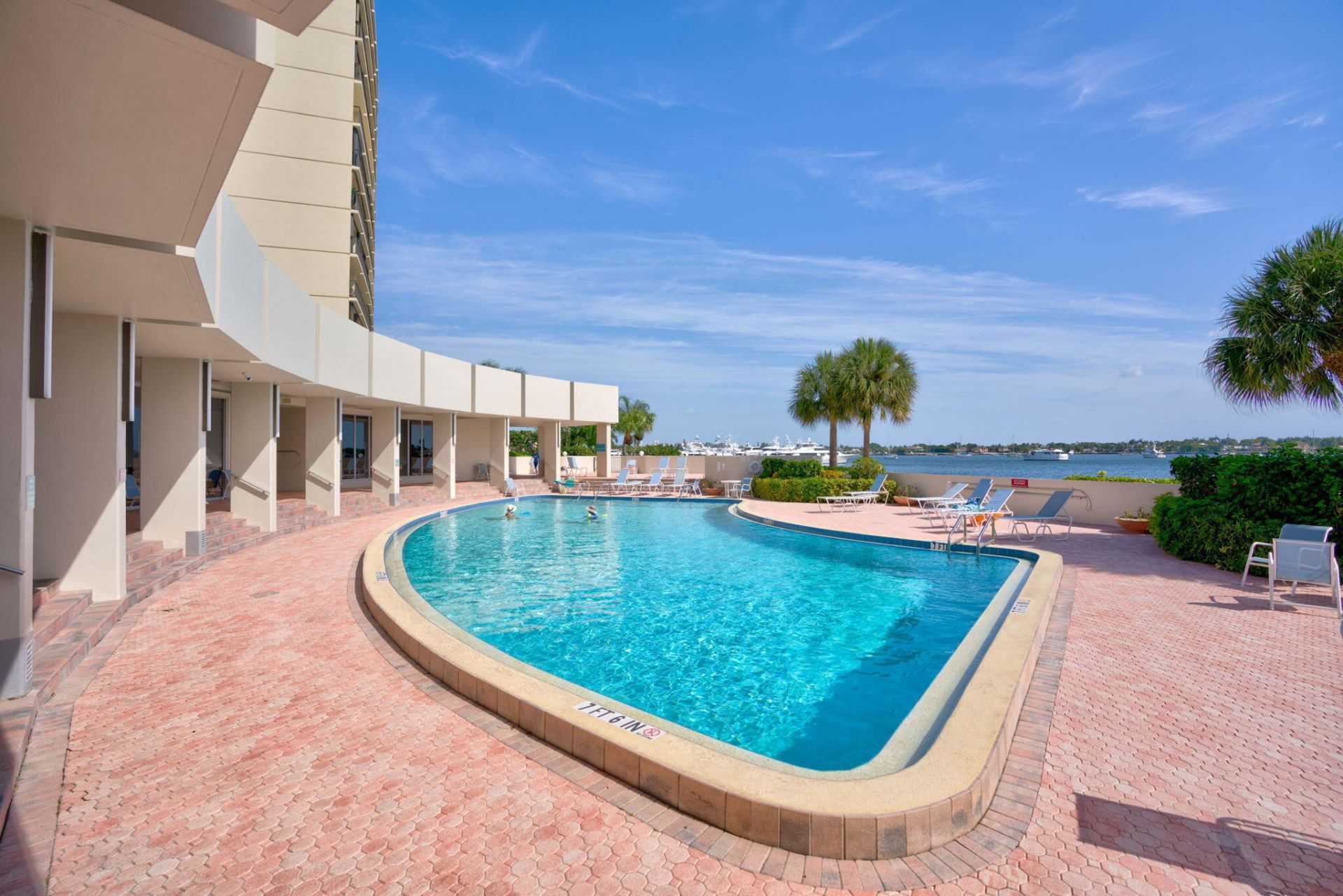 136 Lakeshore Drive, North Palm Beach, FL 33408 Photo