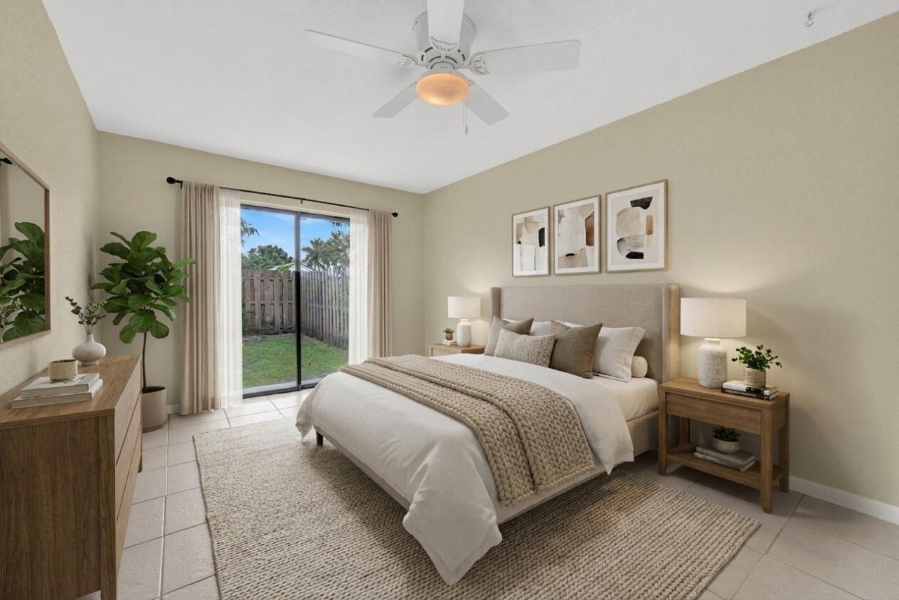 5864 Strawberry Lakes Circle, Lake Worth, FL 33463 Photo