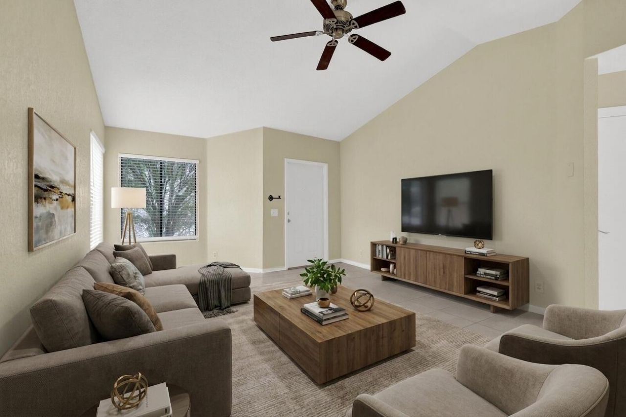 5864 Strawberry Lakes Circle, Lake Worth, FL 33463 Photo