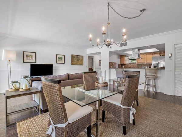 11863 Wimbledon Circle, Unit 433, Wellington, FL 33414