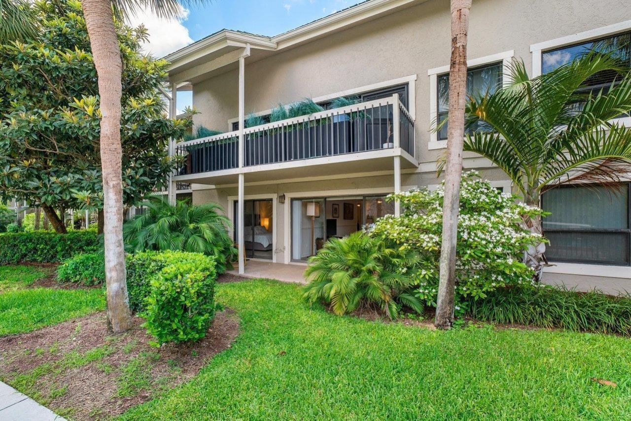 11863 Wimbledon Circle, Unit 433, Wellington, FL 33414 Photo