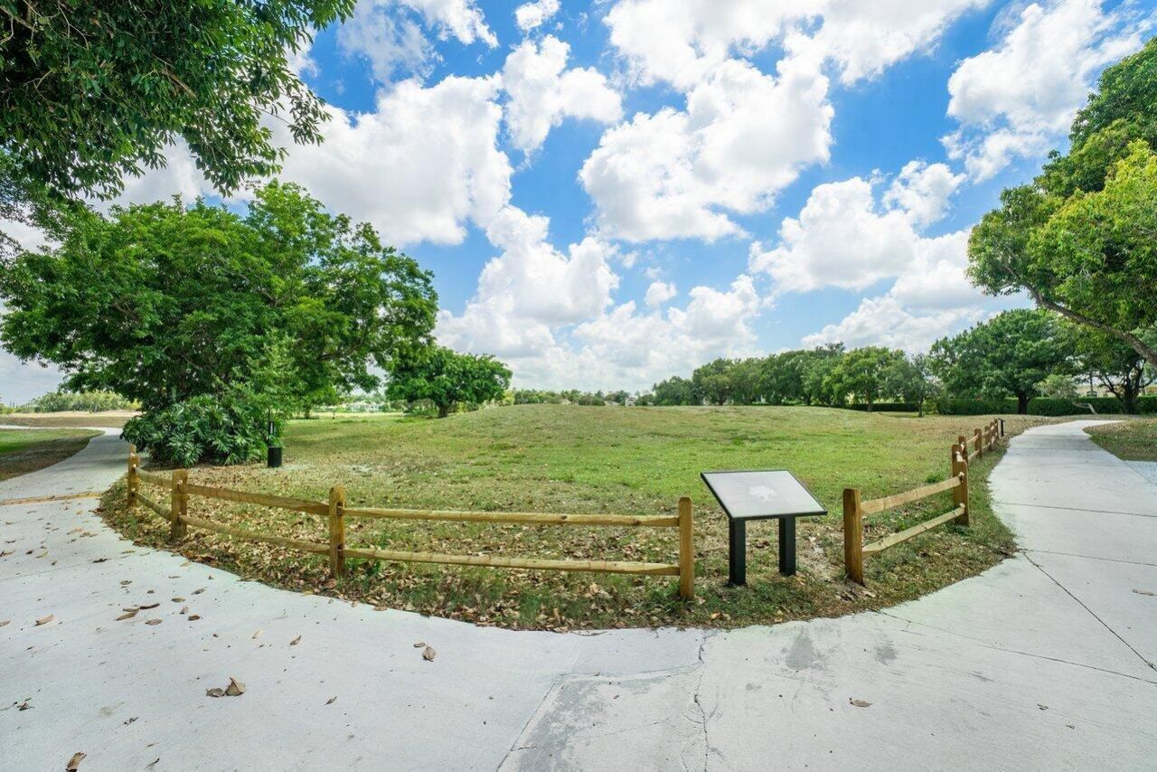11863 Wimbledon Circle, Unit 433, Wellington, FL 33414 Photo