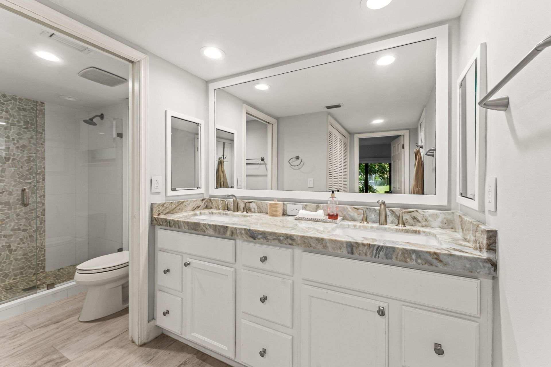 11863 Wimbledon Circle, Unit 445, Wellington, FL 33414 Photo