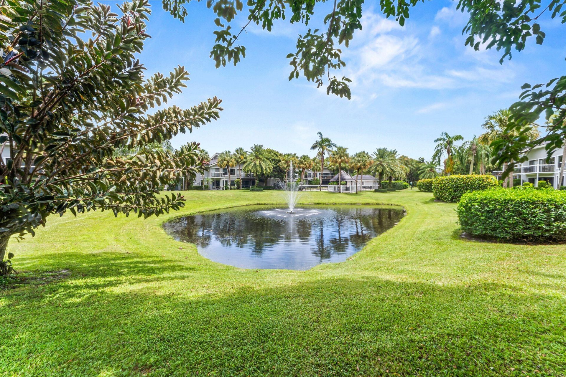 11863 Wimbledon Circle, Unit 445, Wellington, FL 33414 Photo