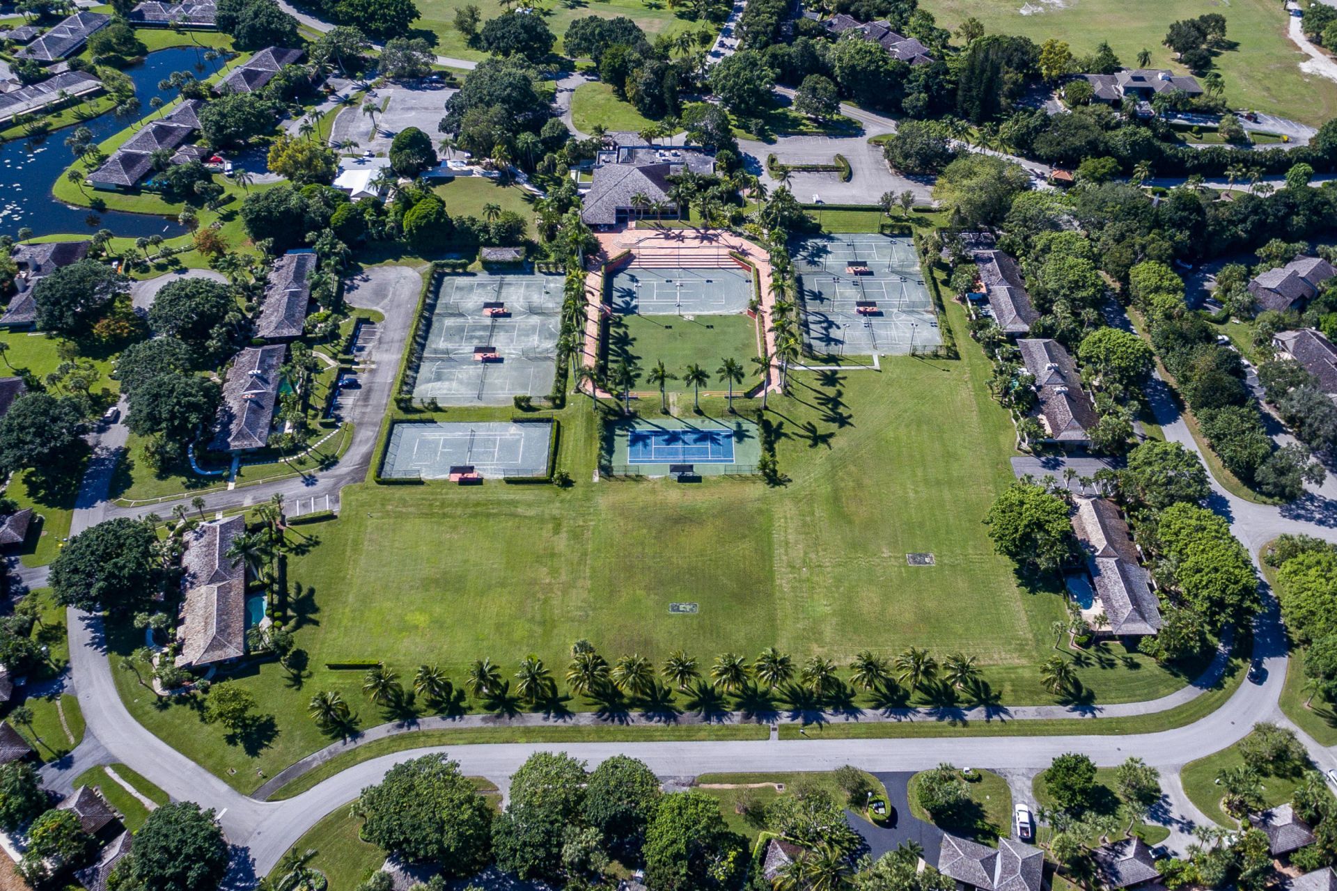 11863 Wimbledon Circle, Unit 444, Wellington, FL 33414 Photo