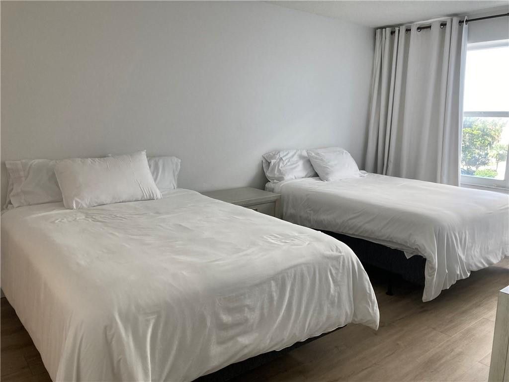 4010 N Galt Ocean Drive, Unit 414, Fort Lauderdale, FL 33308 Photo