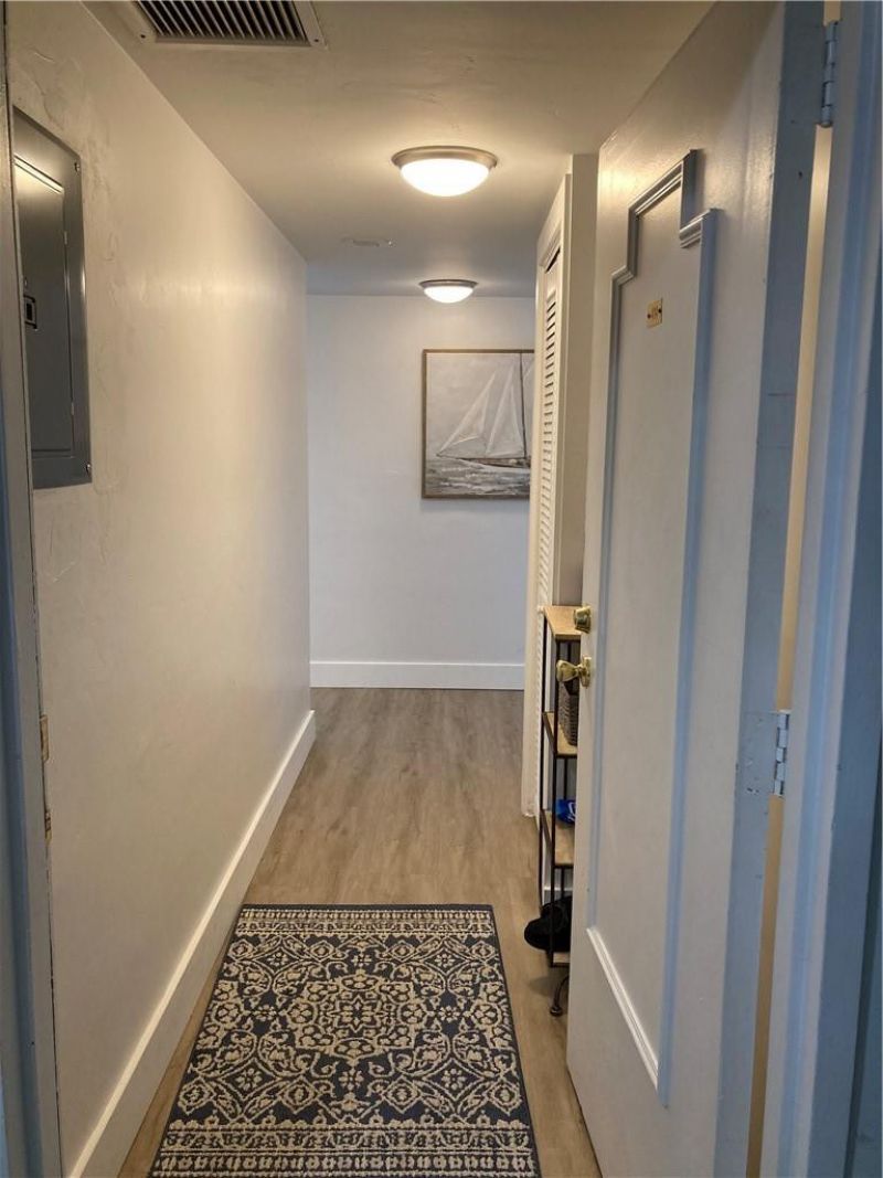 4010 N Galt Ocean Drive, Unit 414, Fort Lauderdale, FL 33308 Photo