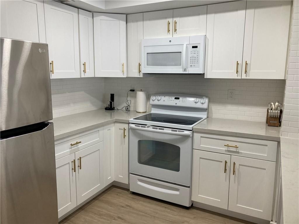 4010 N Galt Ocean Drive, Unit 414, Fort Lauderdale, FL 33308 Photo