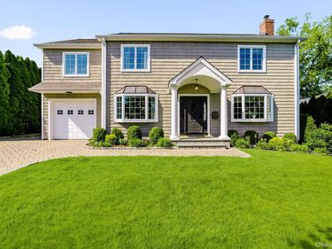 185 Old Wilmot Road, Scarsdale, NY 10583