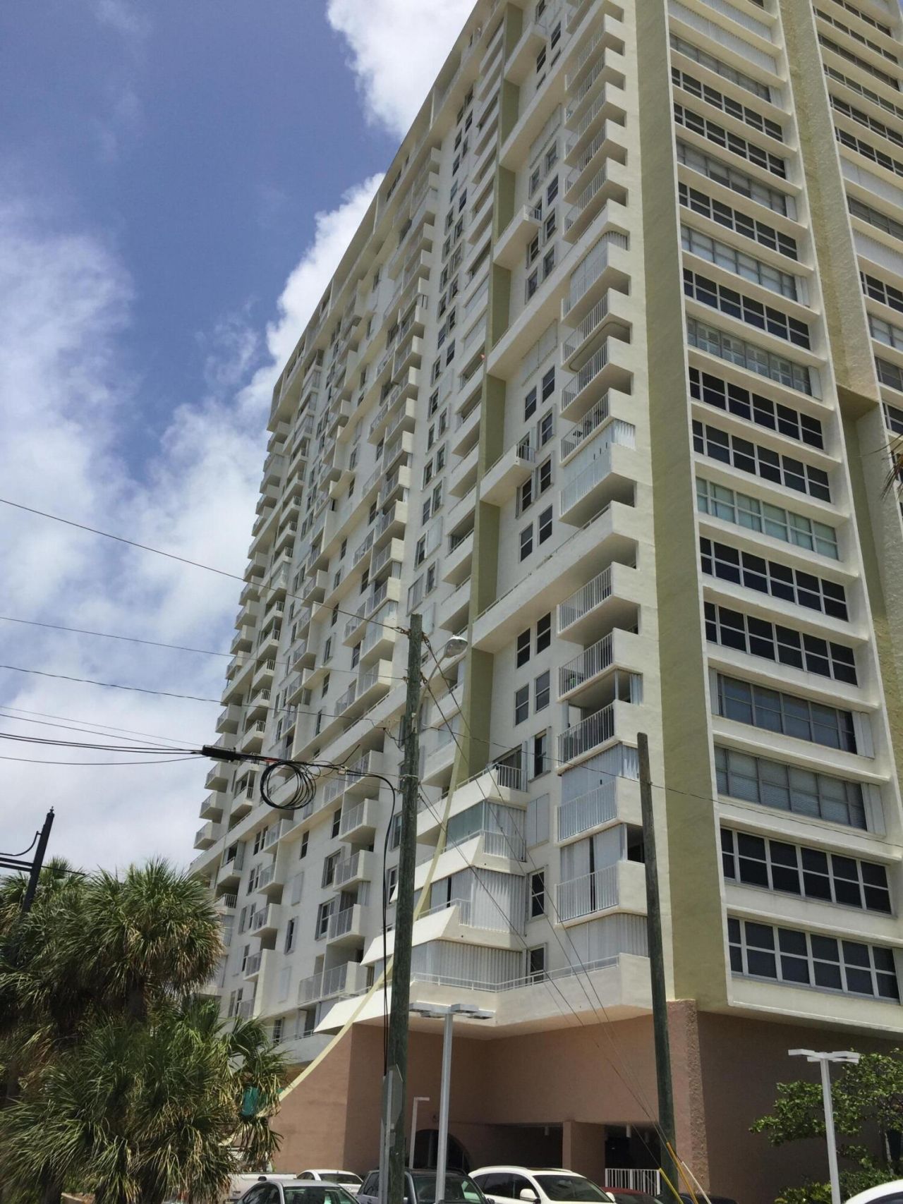 101 Briny Avenue, Unit 806, Pompano Beach, FL 33062 Photo
