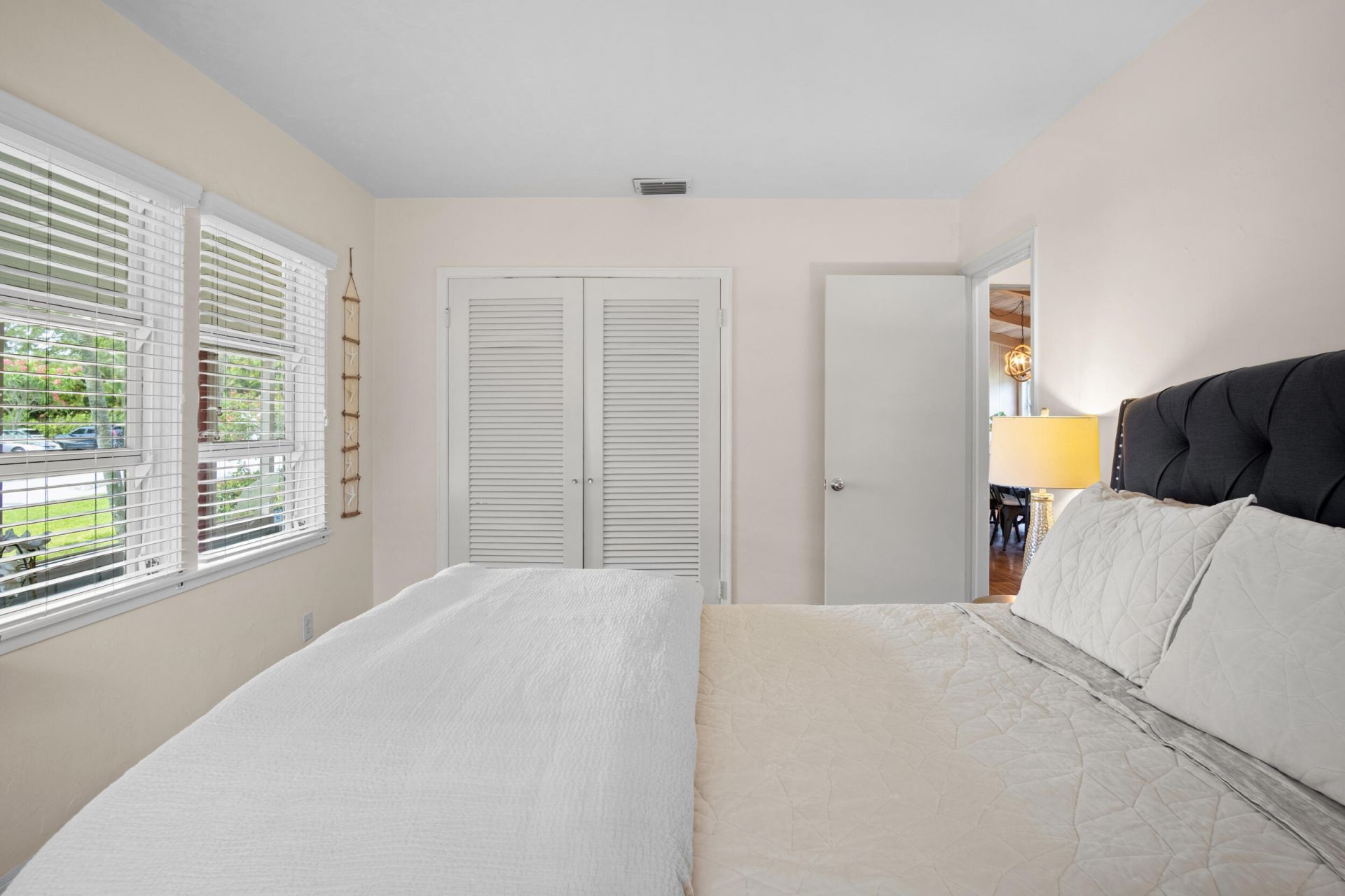 15 N Swinton Circle, Delray Beach, FL 33444 Photo