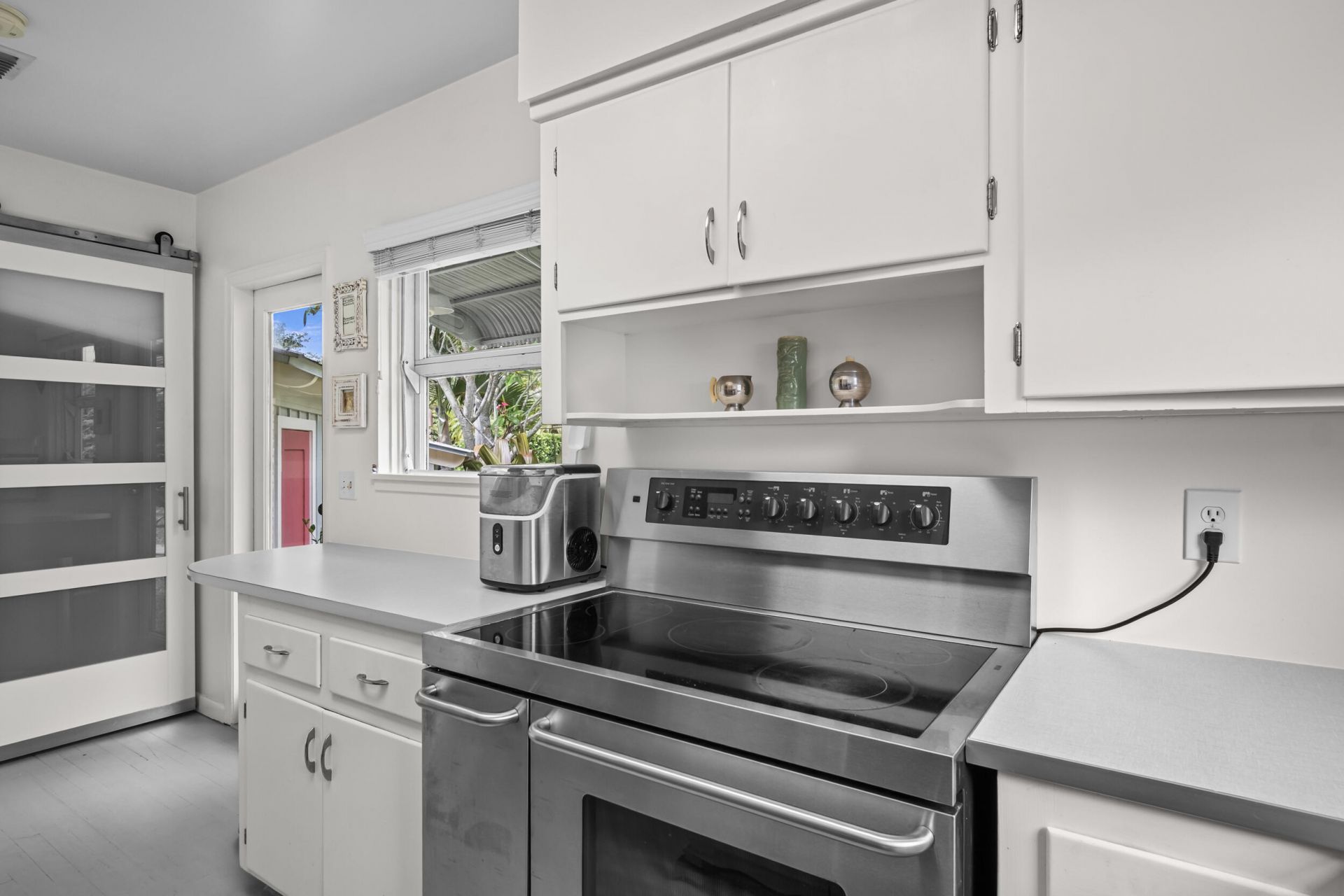 15 N Swinton Circle, Delray Beach, FL 33444 Photo