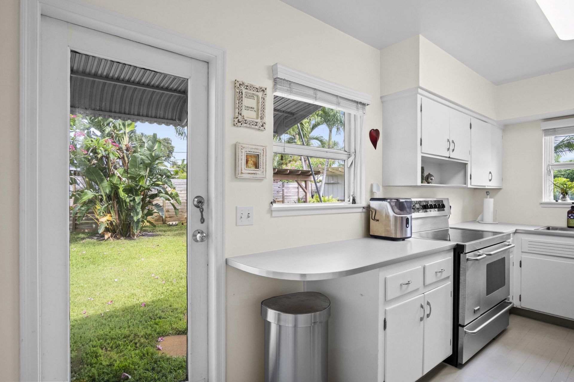 15 N Swinton Circle, Delray Beach, FL 33444 Photo