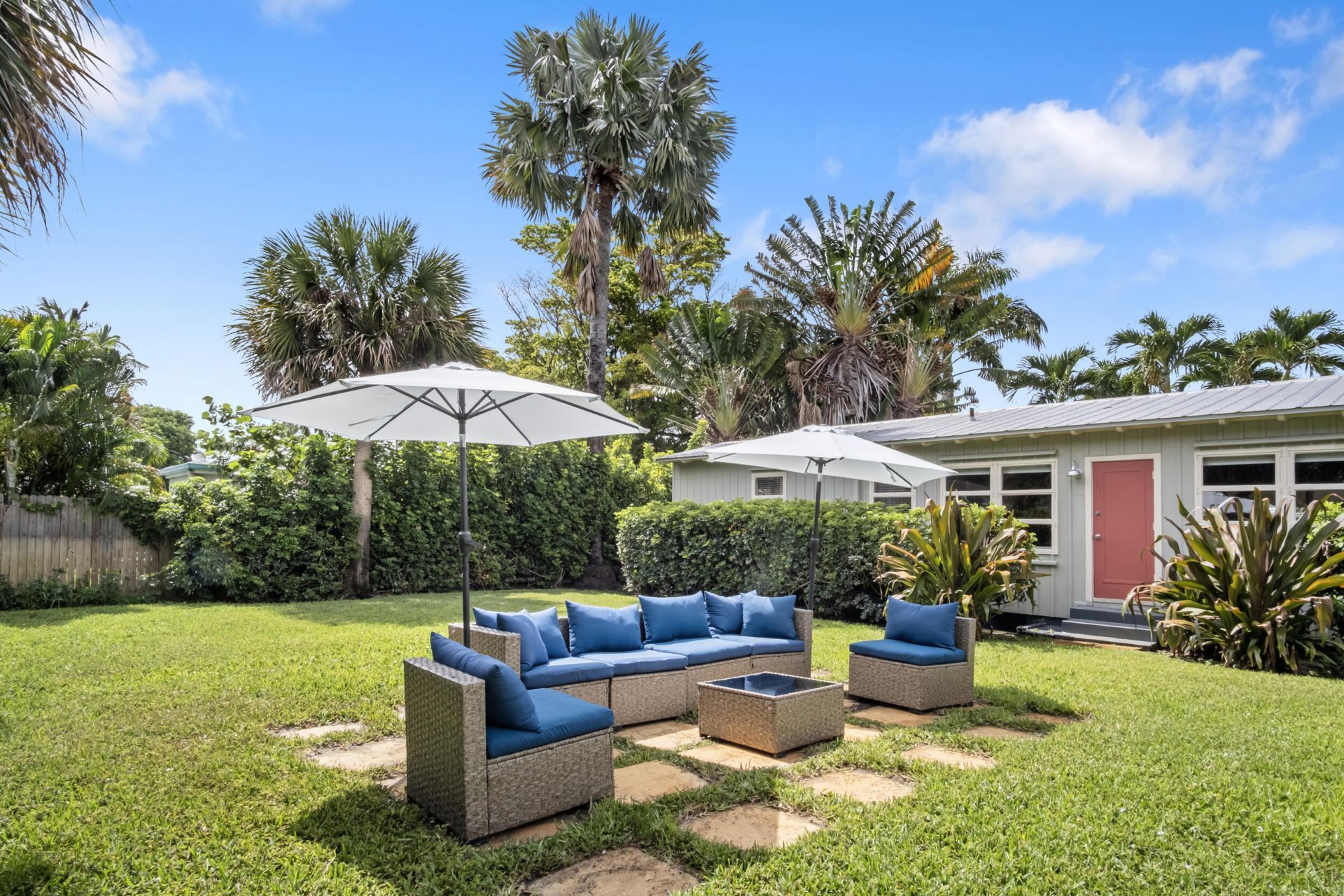 15 N Swinton Circle, Delray Beach, FL 33444 Photo