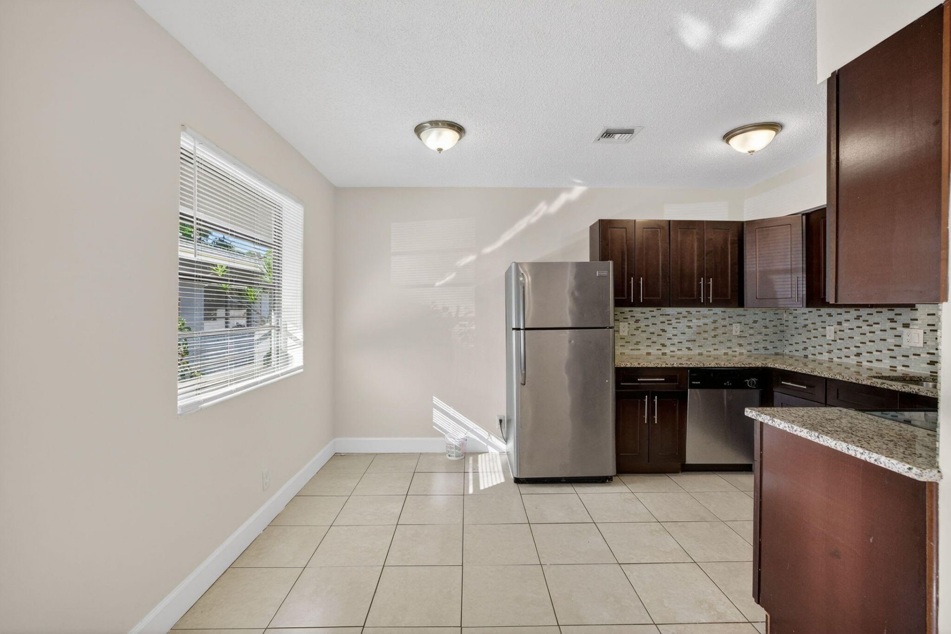 2500 SW 18th Terrace, Unit 3, Fort Lauderdale, FL 33315 Photo
