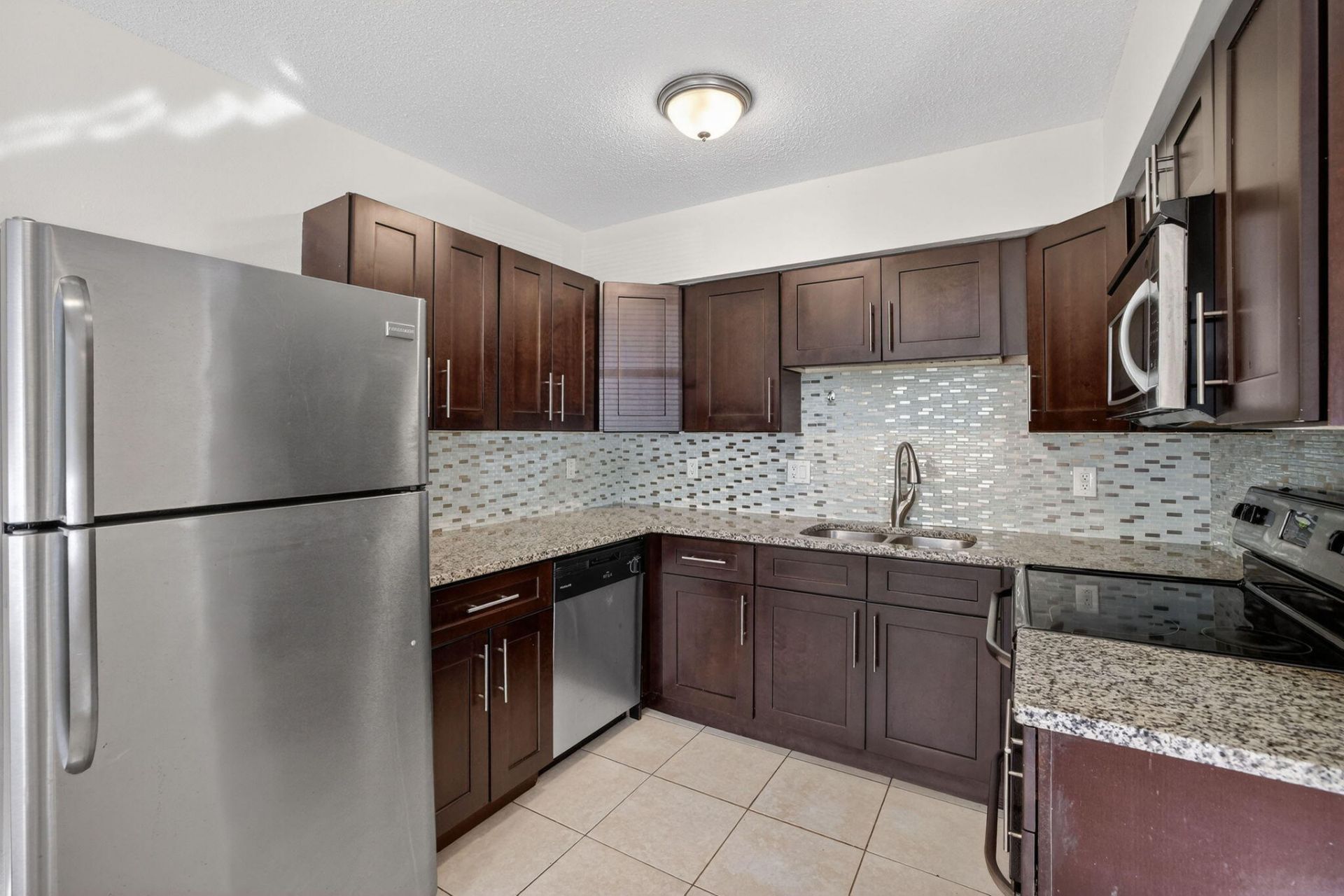 2500 SW 18th Terrace, Unit 3, Fort Lauderdale, FL 33315 Photo