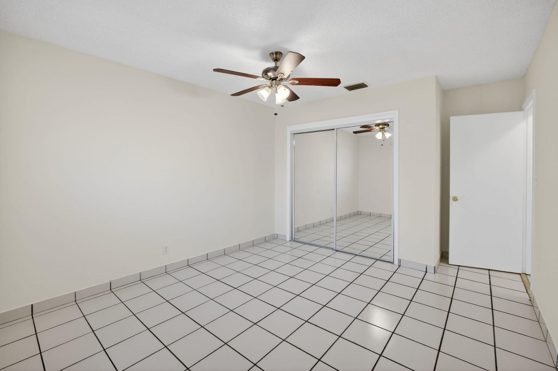 2500 SW 18th Terrace, Unit 3, Fort Lauderdale, FL 33315 Photo