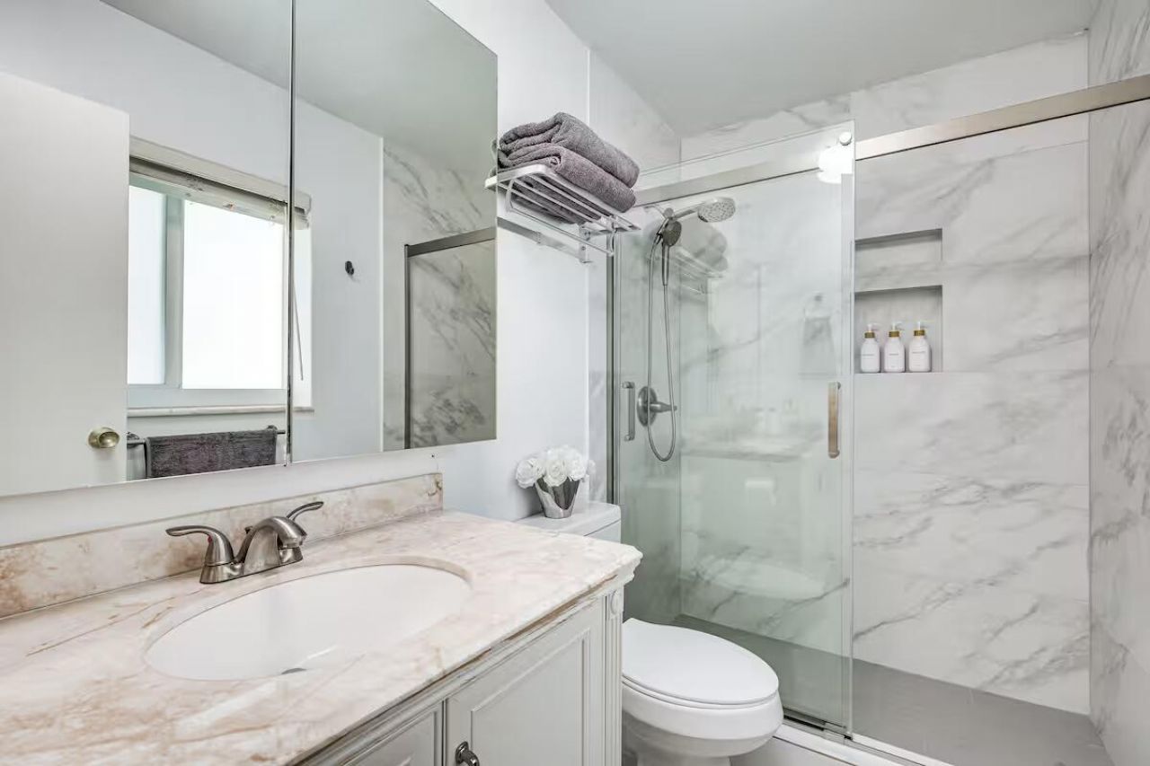 124 SW 2nd Avenue, Hallandale Beach, FL 33009 Photo