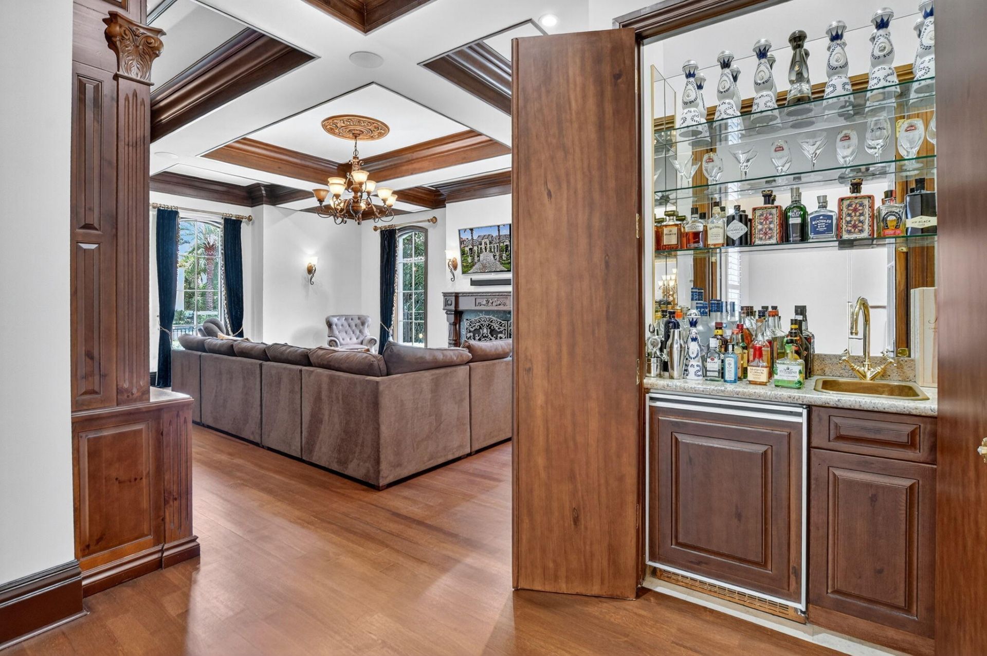 377 E Coconut Palm Road, Boca Raton, FL 33432 Photo