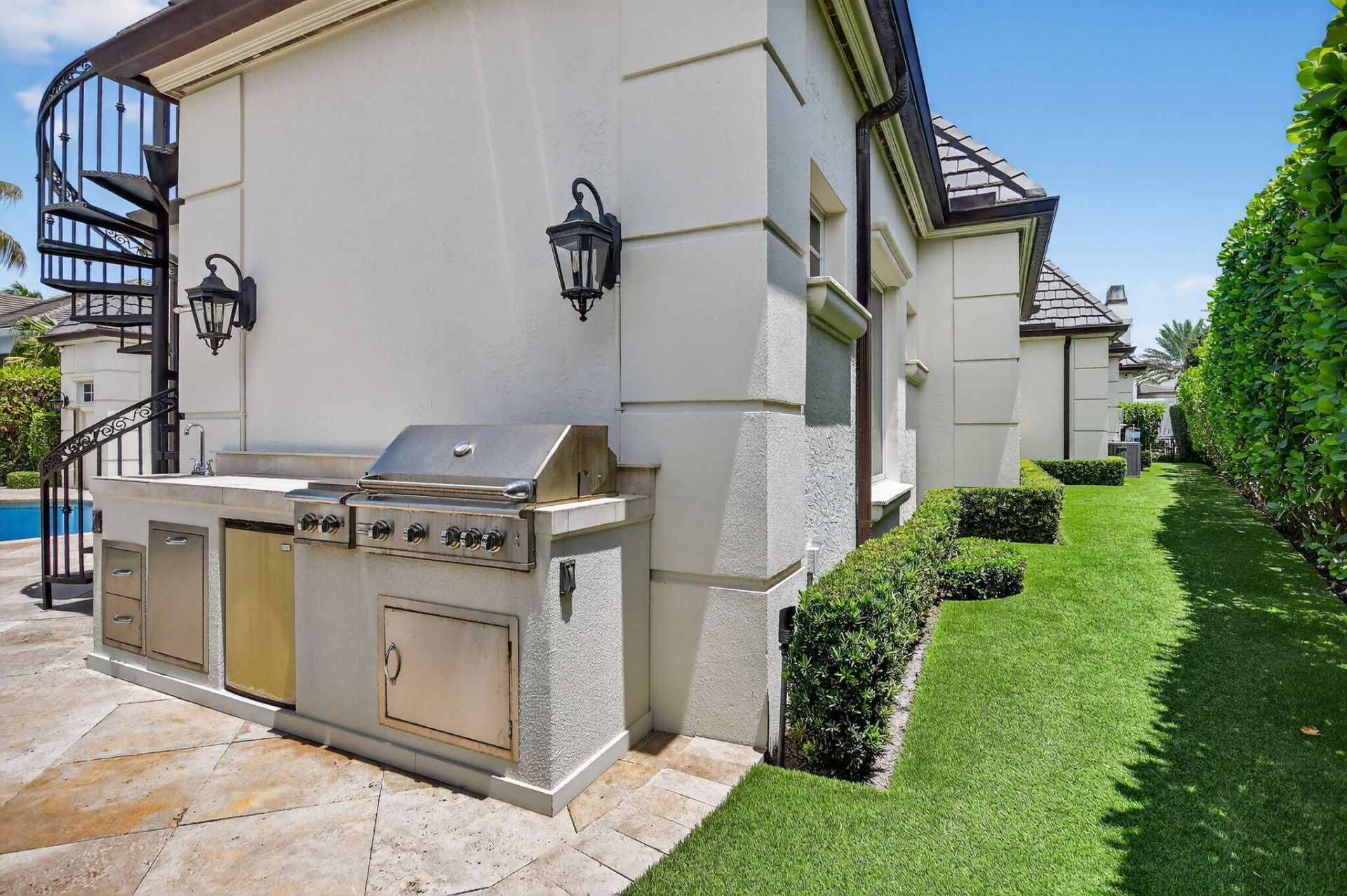 377 E Coconut Palm Road, Boca Raton, FL 33432 Photo
