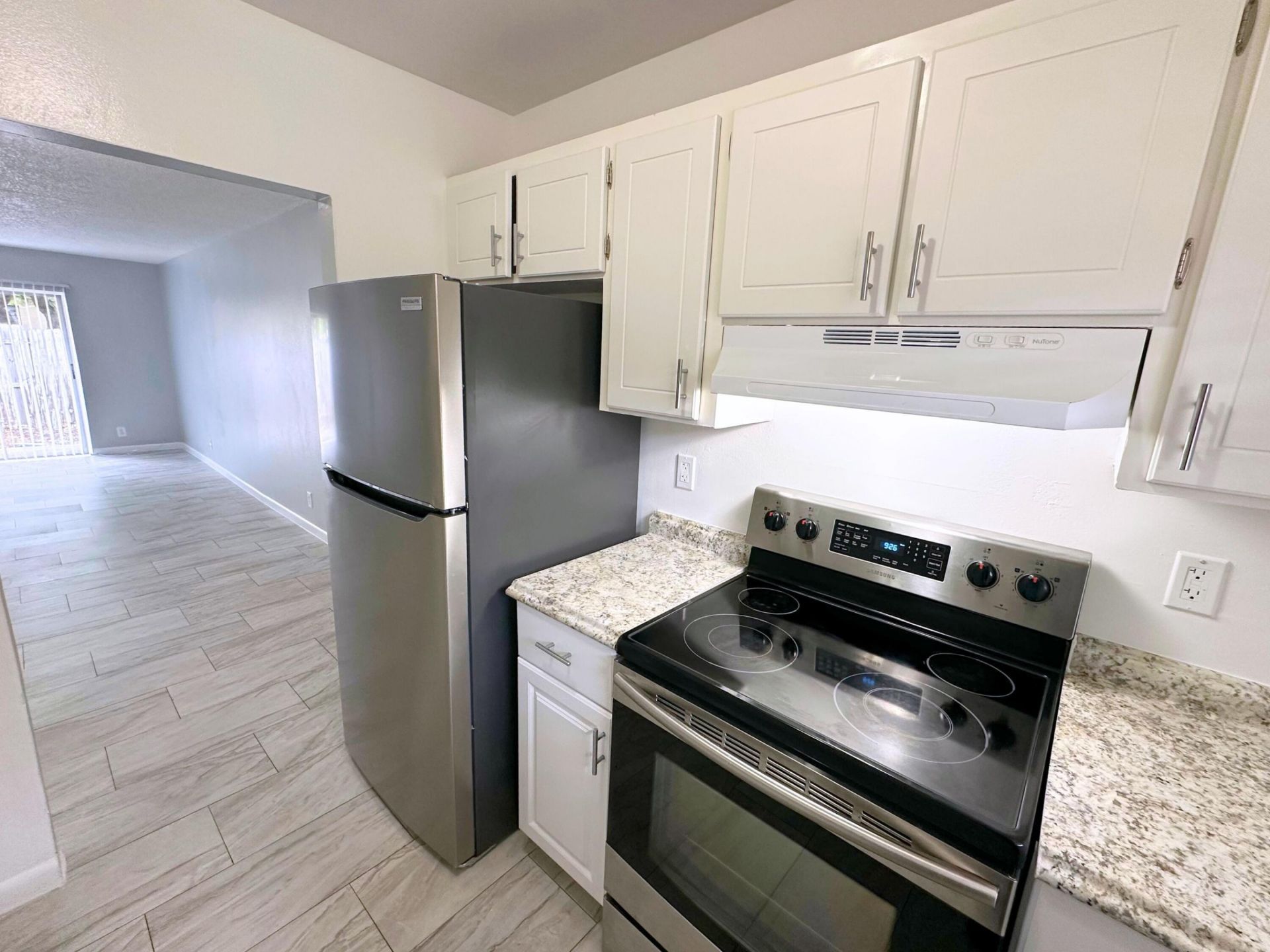 329 Melody Lane, Lantana, FL 33462 Photo