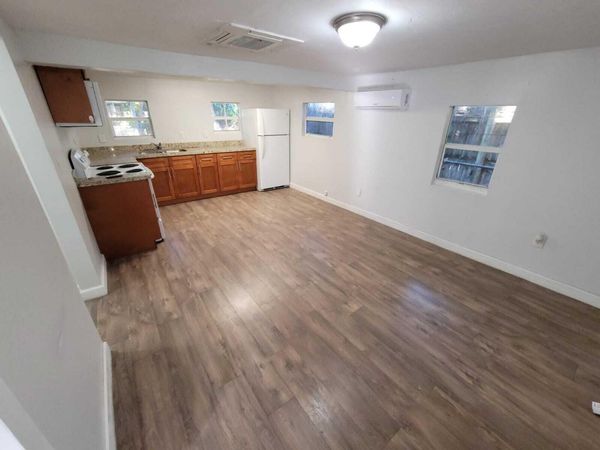 210 SW 7th Street, Dania Beach, FL 33004