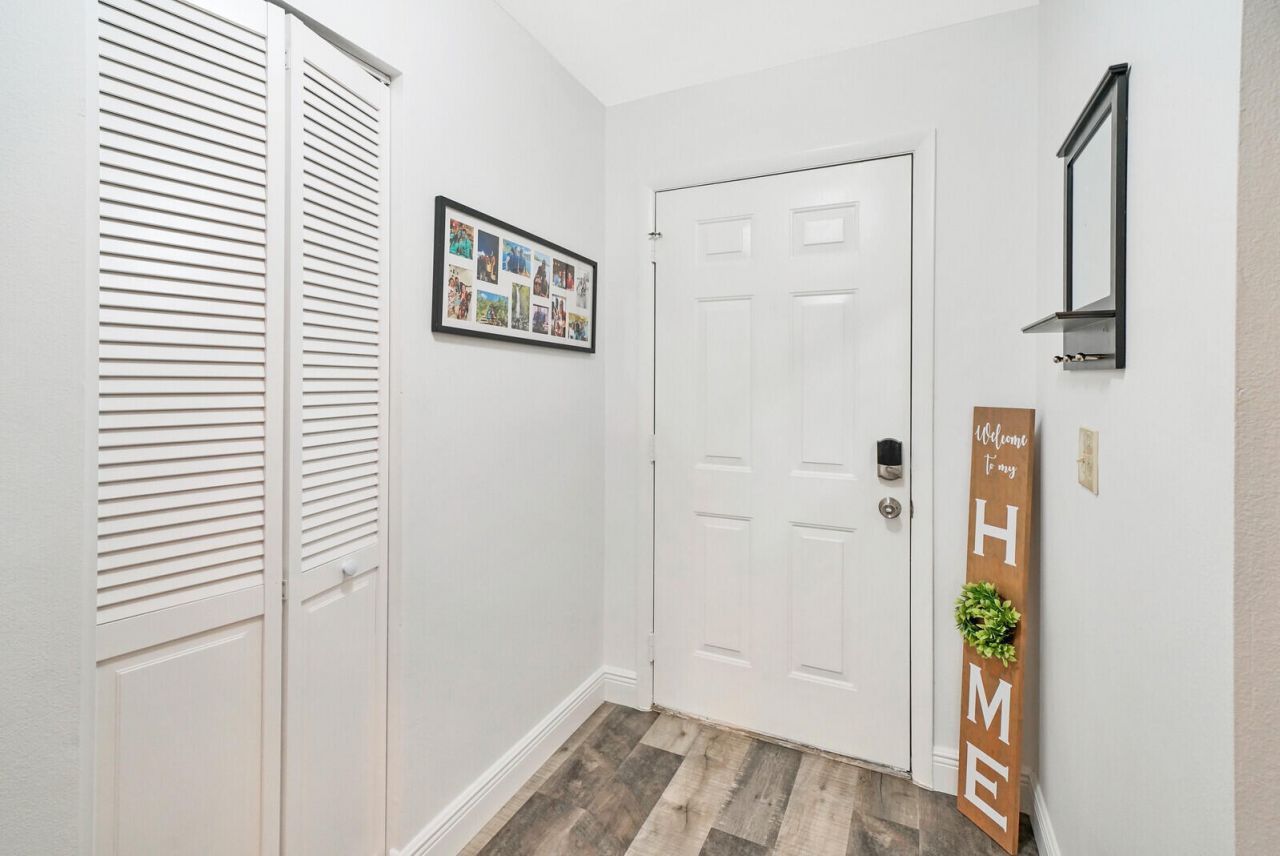 113 Pinewood Court, Jupiter, FL 33458 Photo