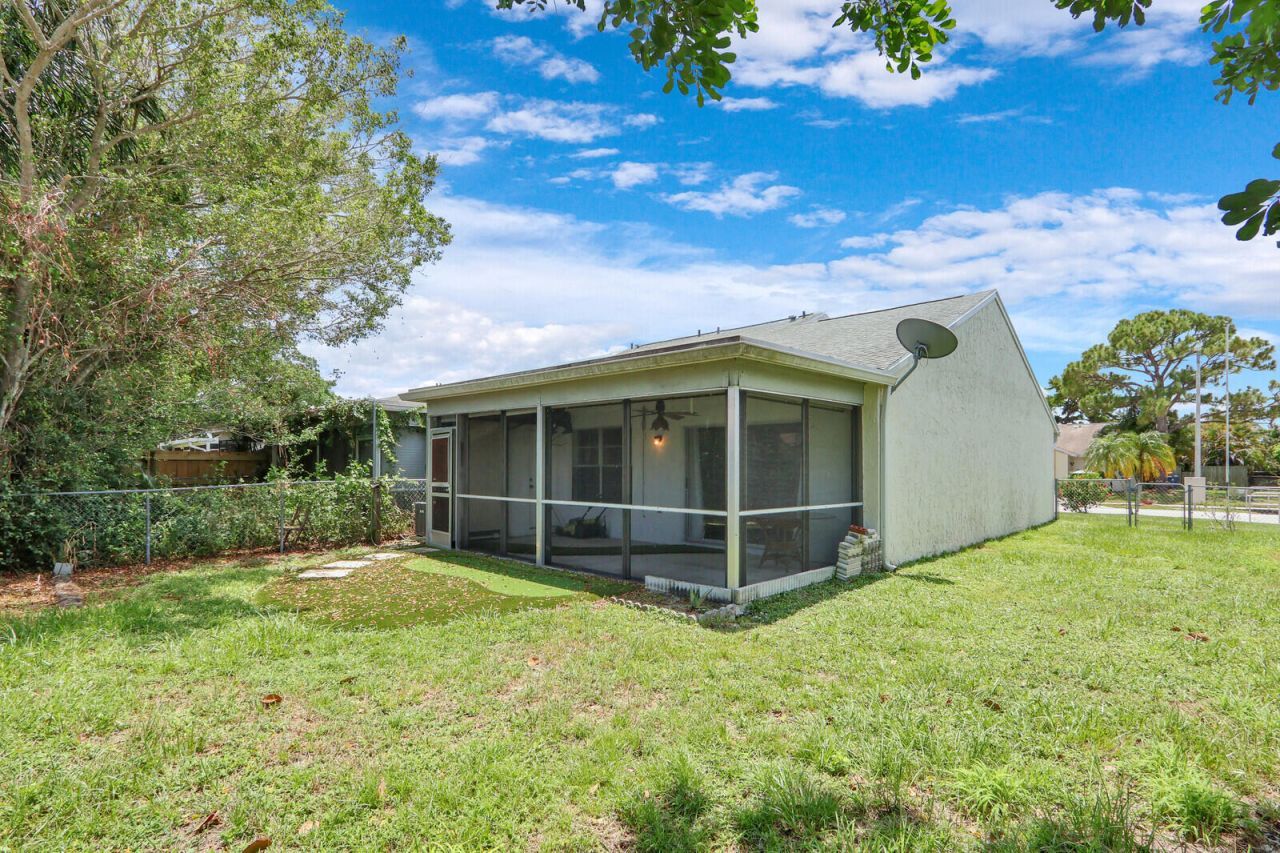 113 Pinewood Court, Jupiter, FL 33458 Photo
