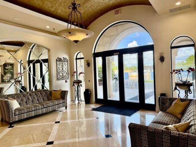 616 Clearwater Park Road, Unit 713, West Palm Beach, FL 33401 Photo