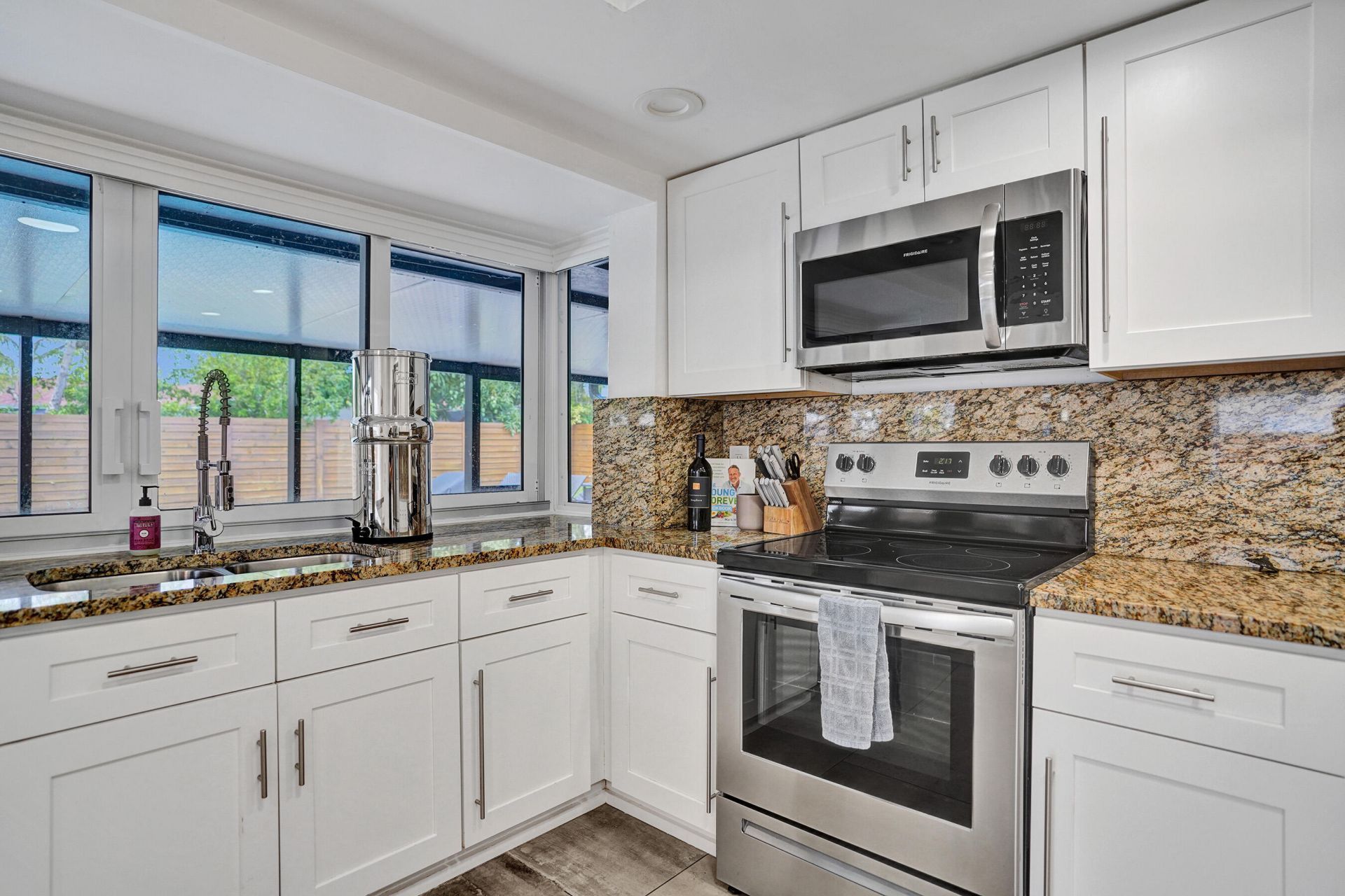 1201 SW 28th Avenue, Boynton Beach, FL 33426 Photo