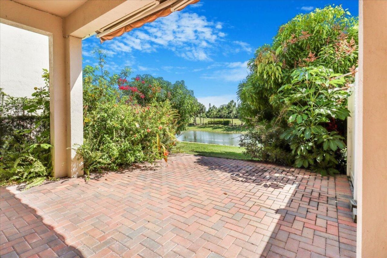 10098 Akenside Drive, Boca Raton, FL 33428 Photo