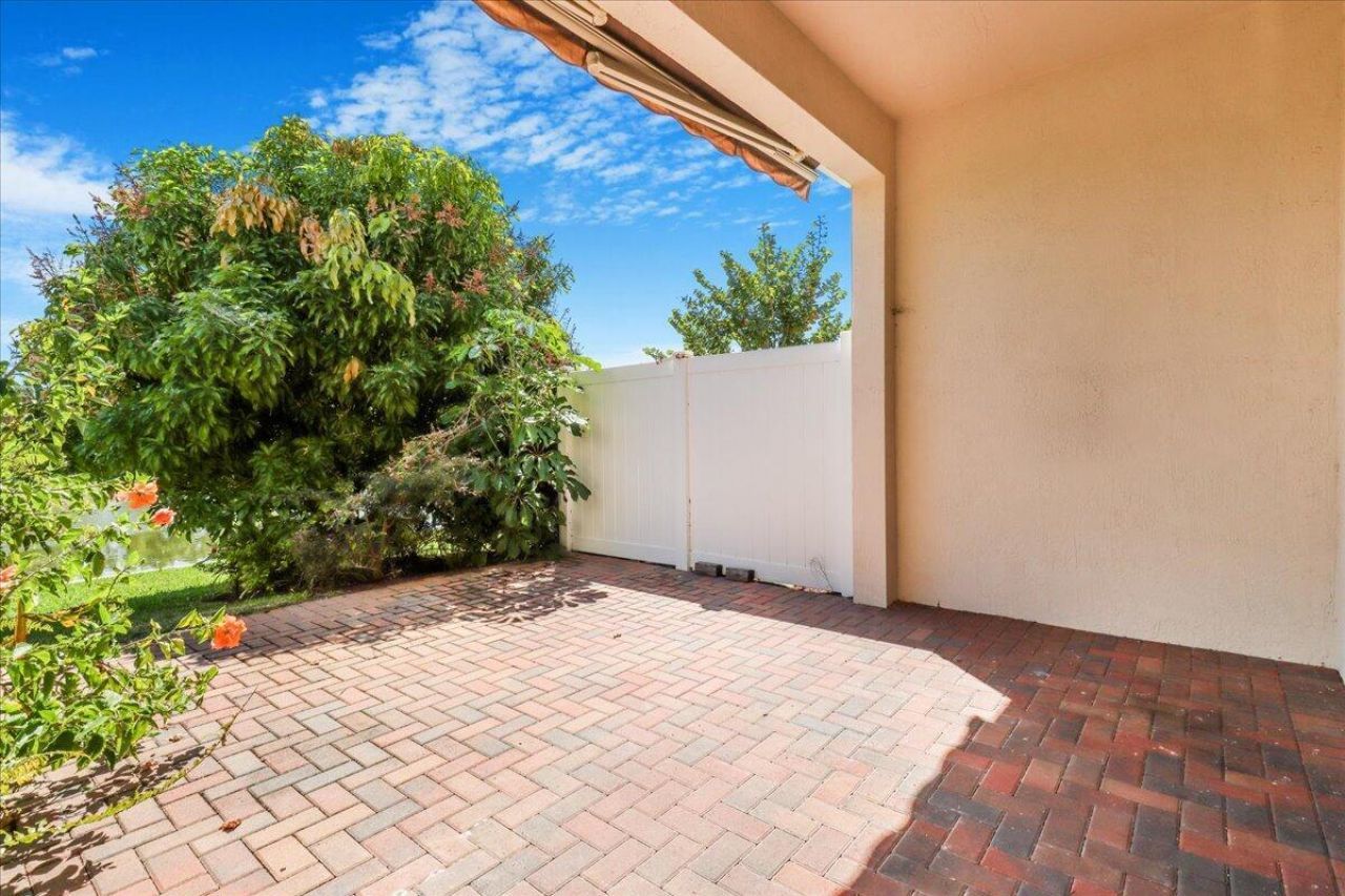 10098 Akenside Drive, Boca Raton, FL 33428 Photo