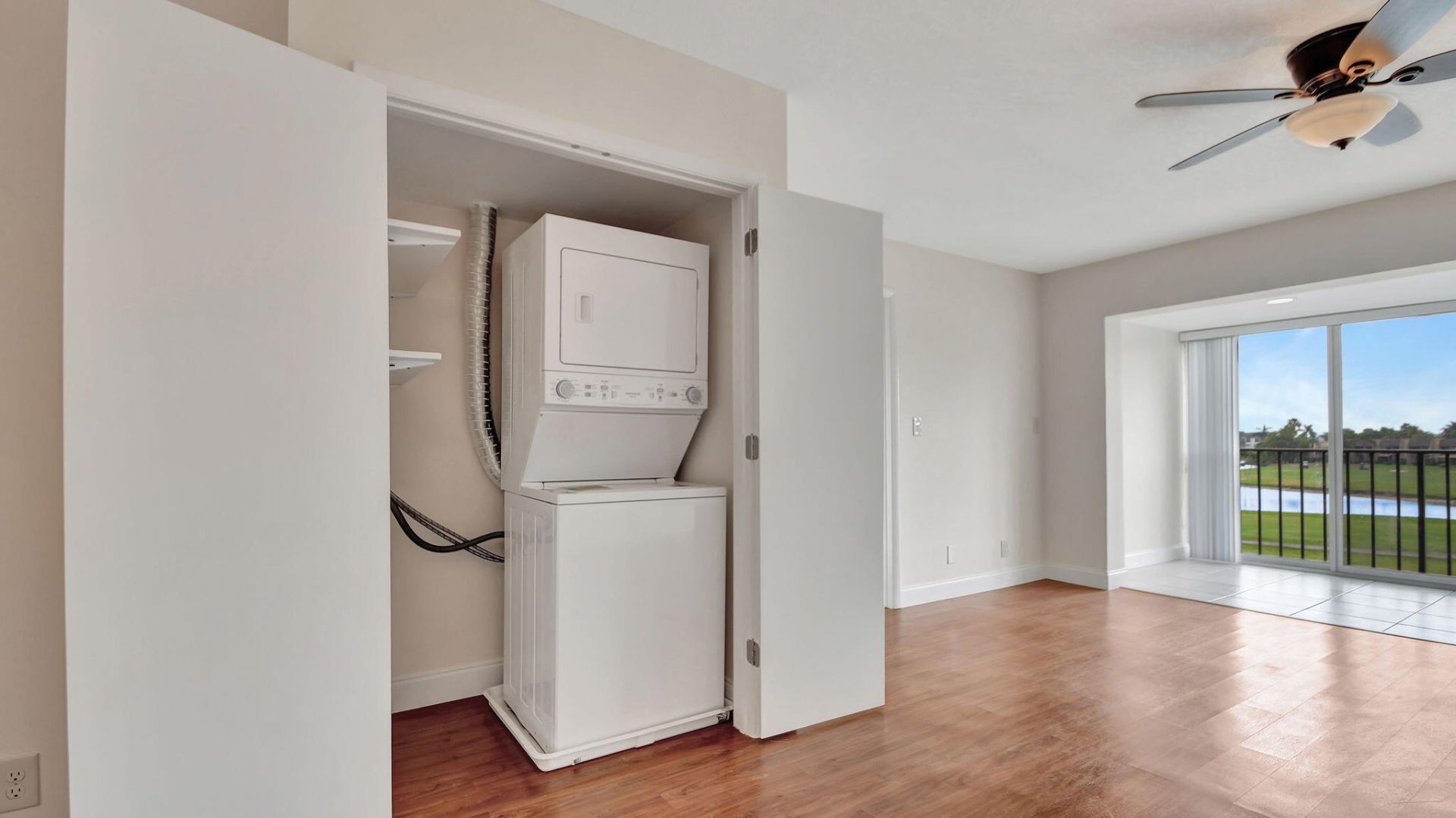 4539 Luxemburg Court, Unit 304, Lake Worth, FL 33467 Photo