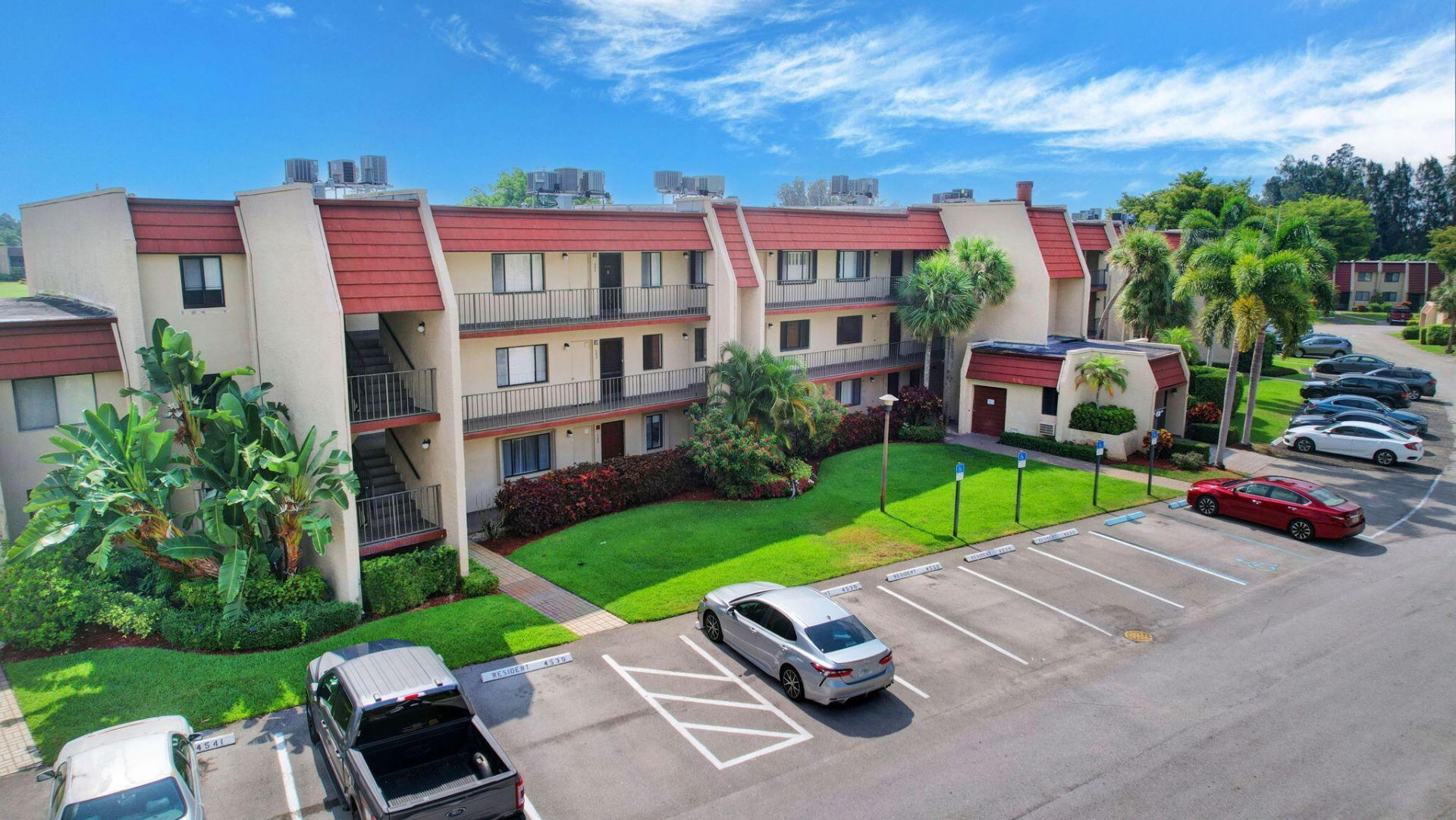 4539 Luxemburg Court, Unit 304, Lake Worth, FL 33467 Photo