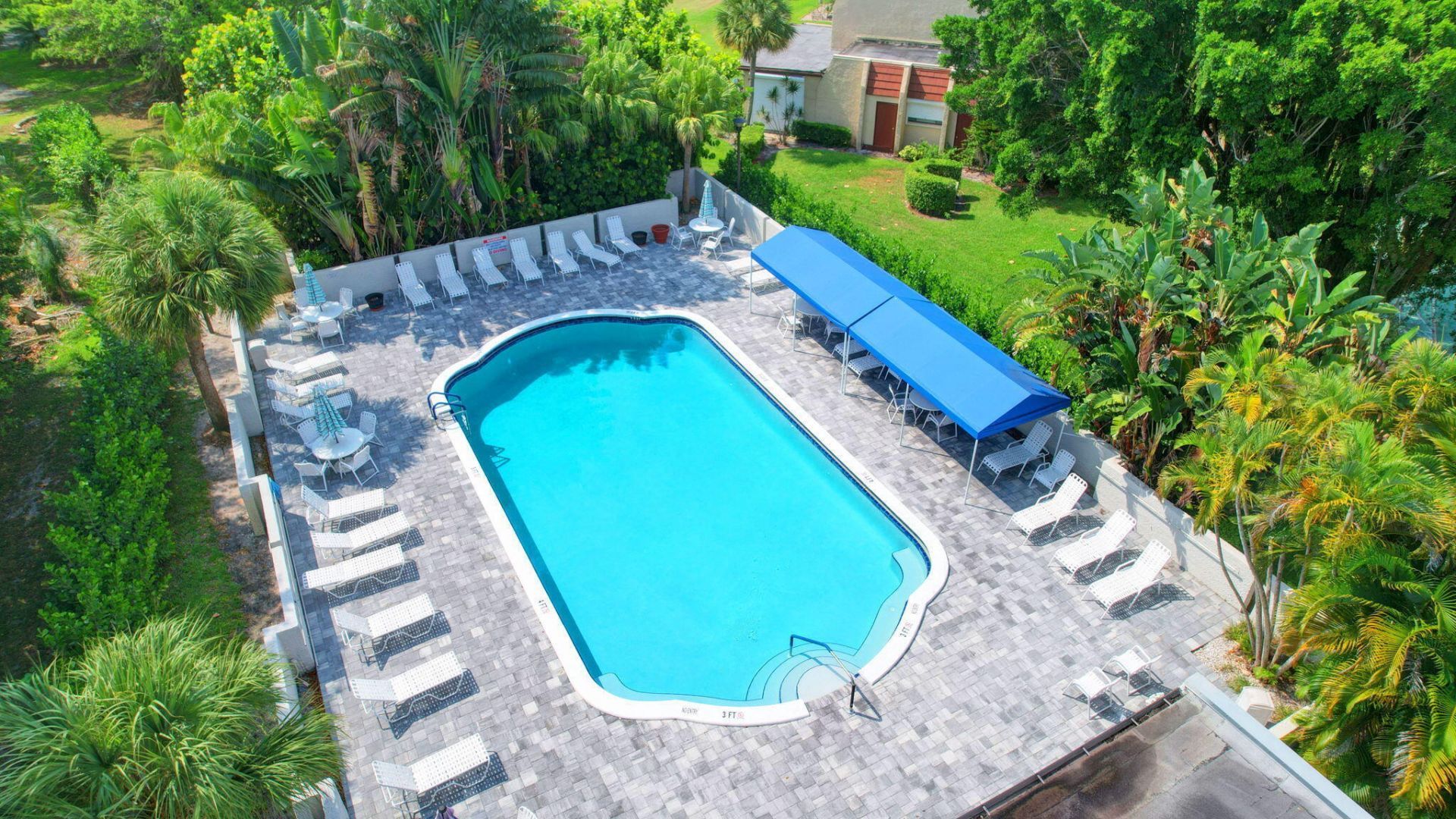 4539 Luxemburg Court, Unit 304, Lake Worth, FL 33467 Photo
