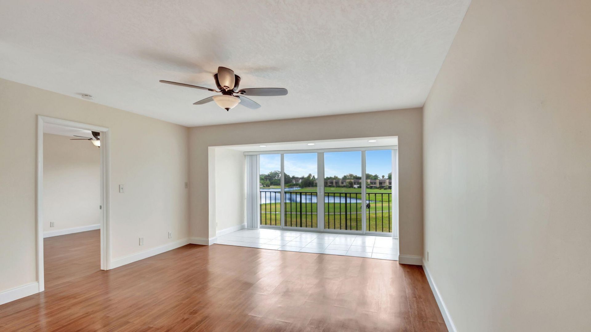 4539 Luxemburg Court, Unit 304, Lake Worth, FL 33467 Photo