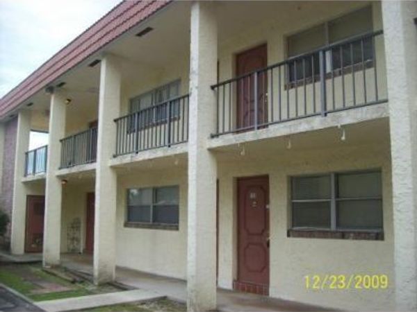 8604 NW 35th Street, Unit 103, Coral Springs, FL 33065