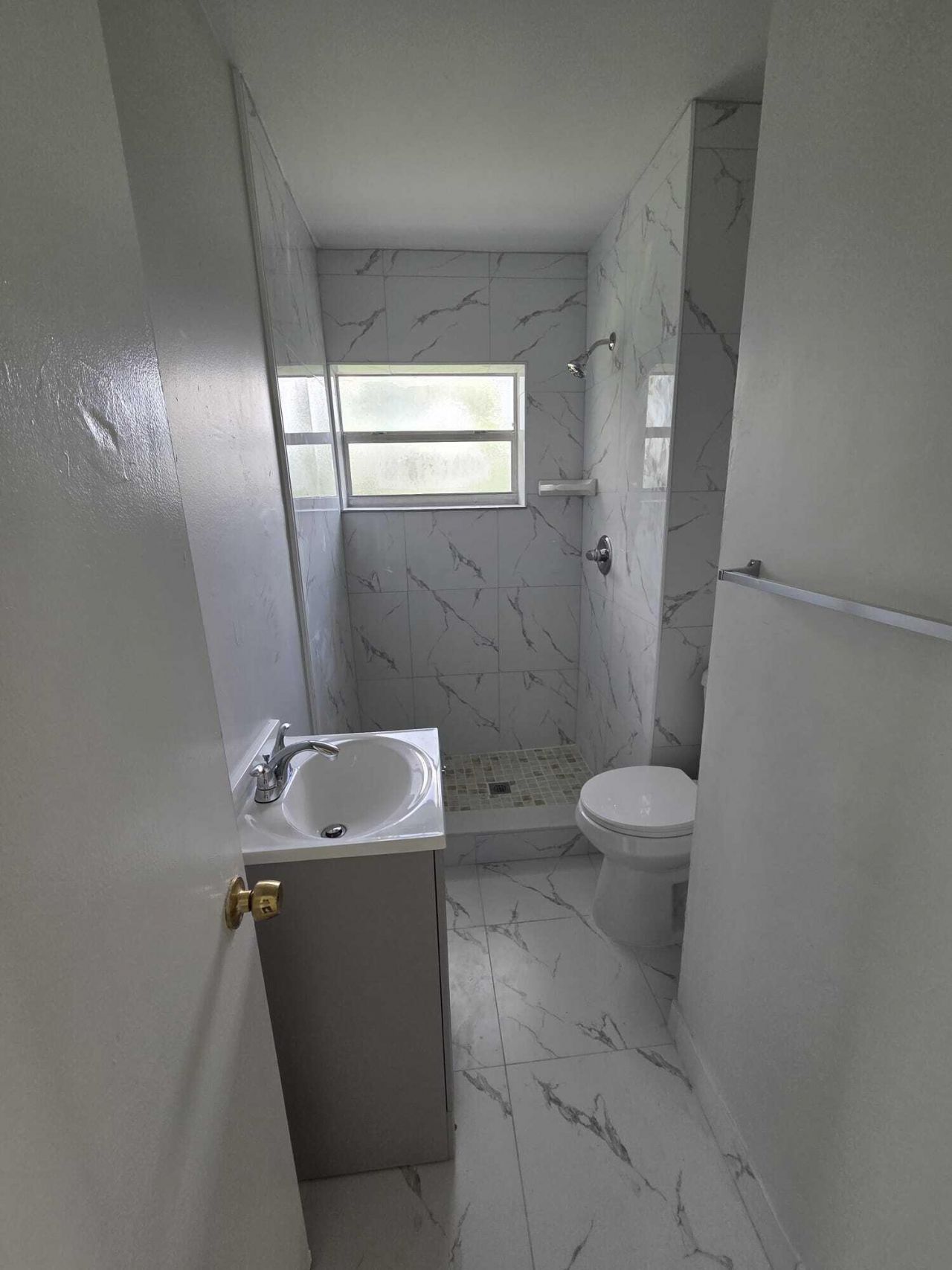 2455 NW 207th Street, Miami Gardens, FL 33056 Photo