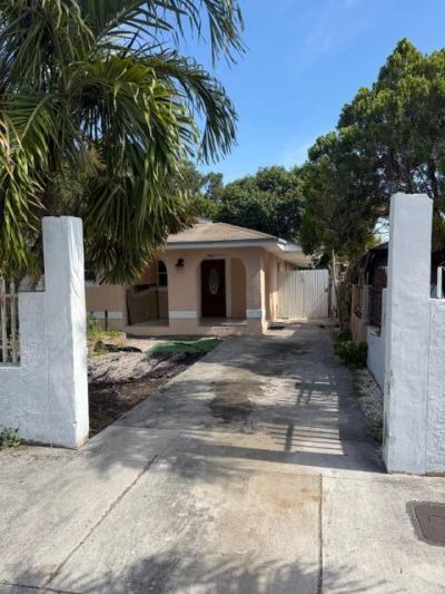 2975 NW 96th Street, Miami, FL 33147 Photo