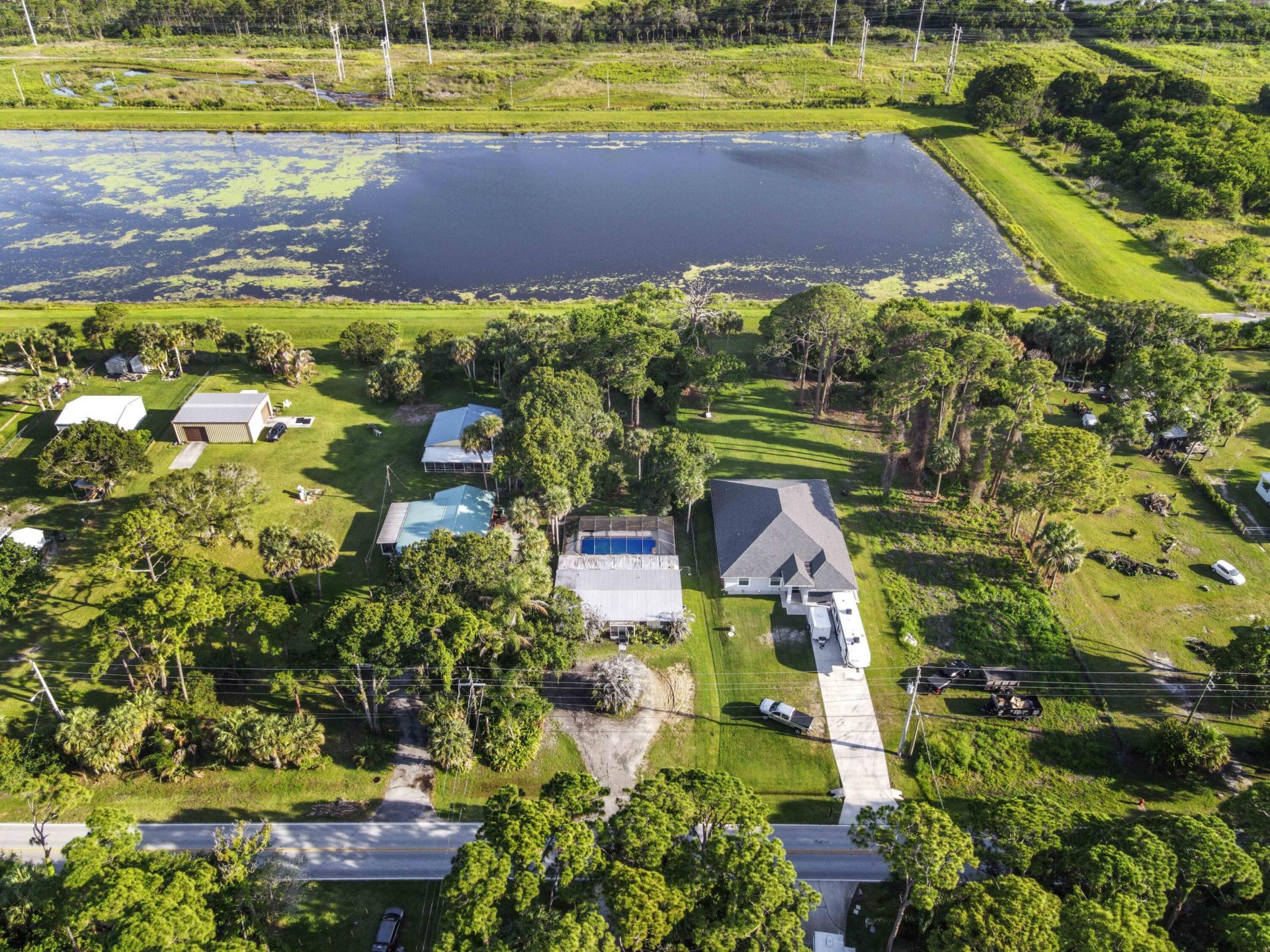 203 E Easy Street, Fort Pierce, FL 34982 Photo