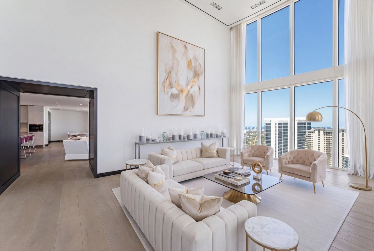 333 Las Olas Way, Unit 4206, Fort Lauderdale, FL 33301 Photo