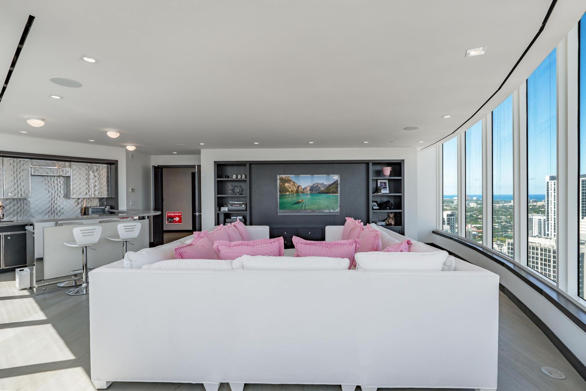 333 Las Olas Way, Unit 4206, Fort Lauderdale, FL 33301 Photo