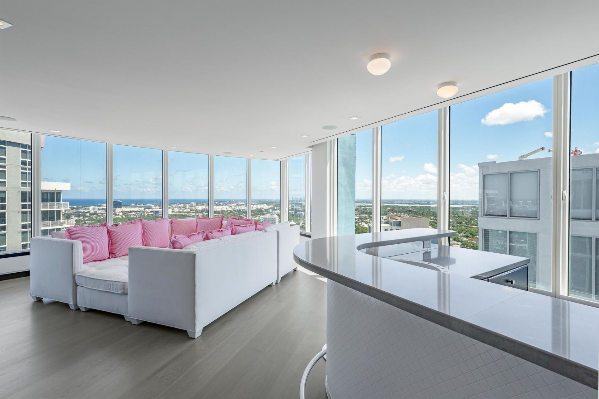 333 Las Olas Way, Unit 4206, Fort Lauderdale, FL 33301 Photo