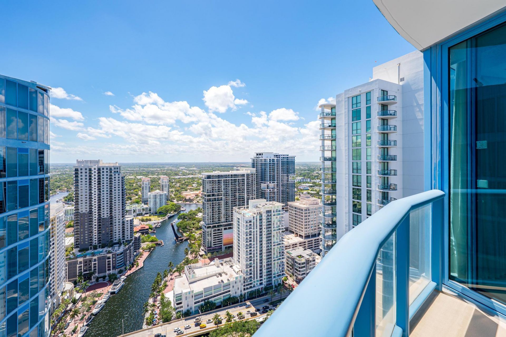 333 Las Olas Way, Unit 4206, Fort Lauderdale, FL 33301 Photo