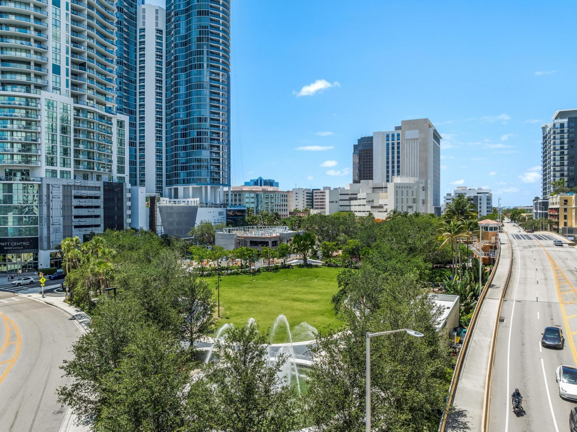 333 Las Olas Way, Unit 4206, Fort Lauderdale, FL 33301 Photo